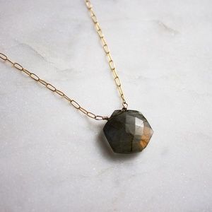Gold Fill Labradorite Pendant Necklace